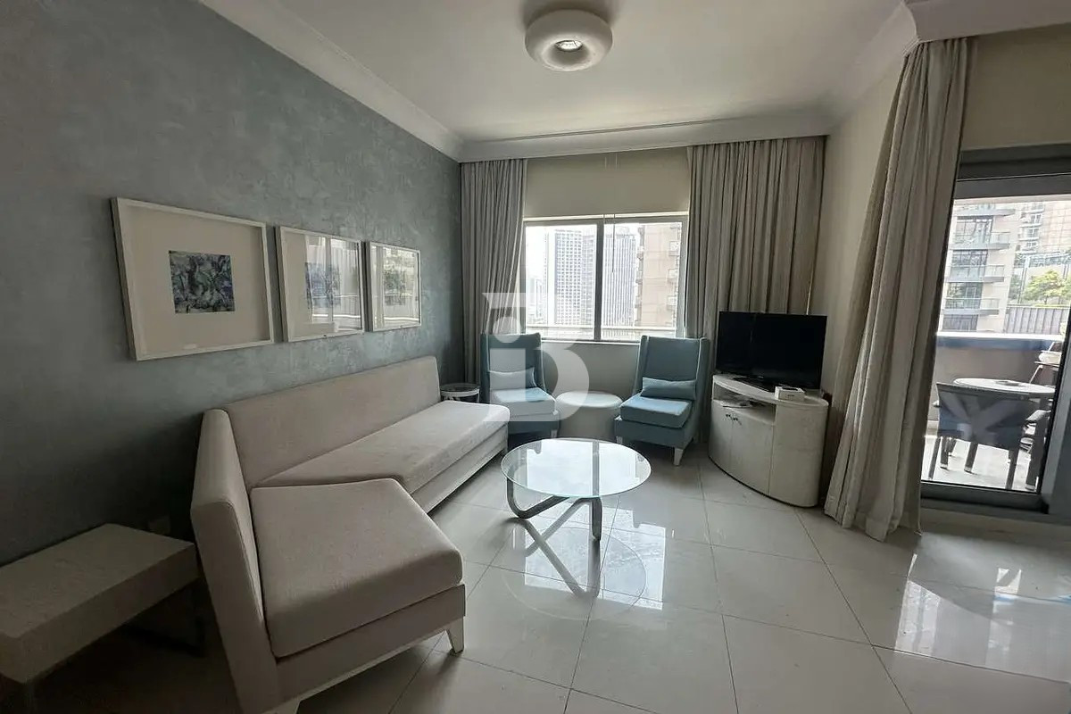 STYLISH 2BR | VACANT | PRIME LOCATION | NO AGENTS