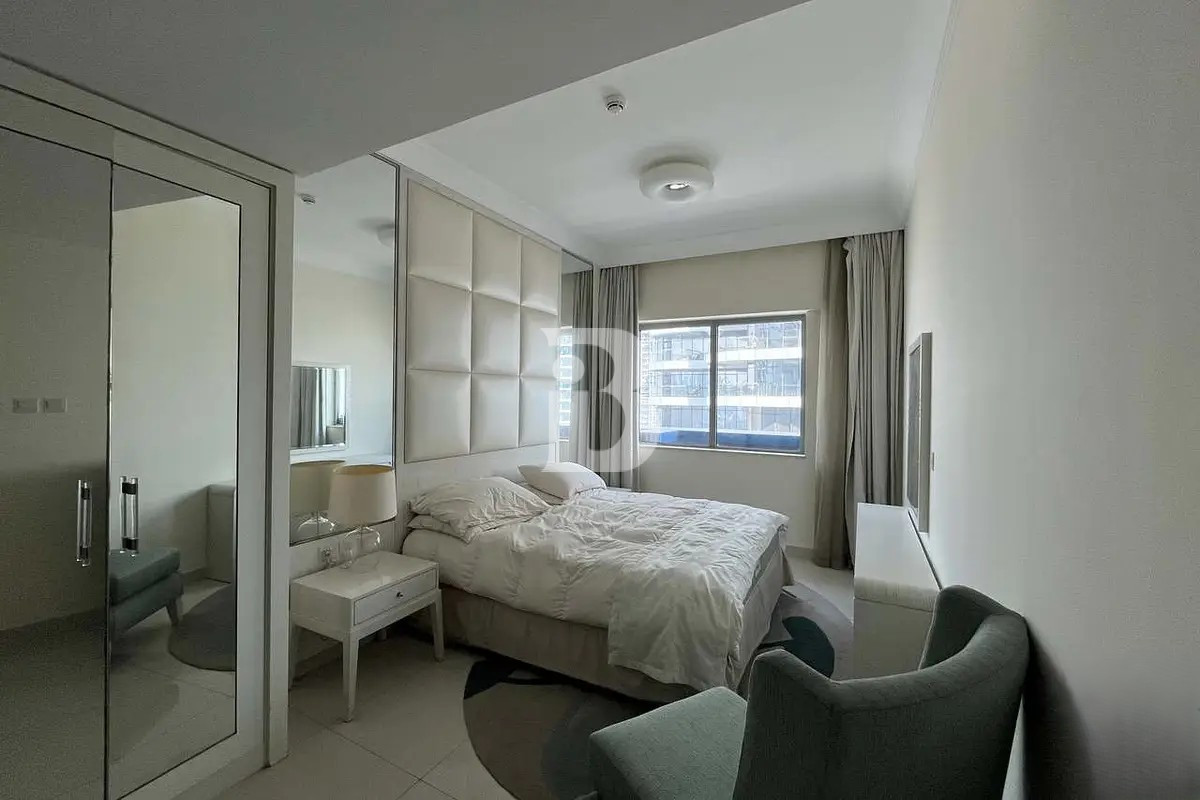 BIG LAYOUT | VACANT | FURNISHED | NO AGENTS