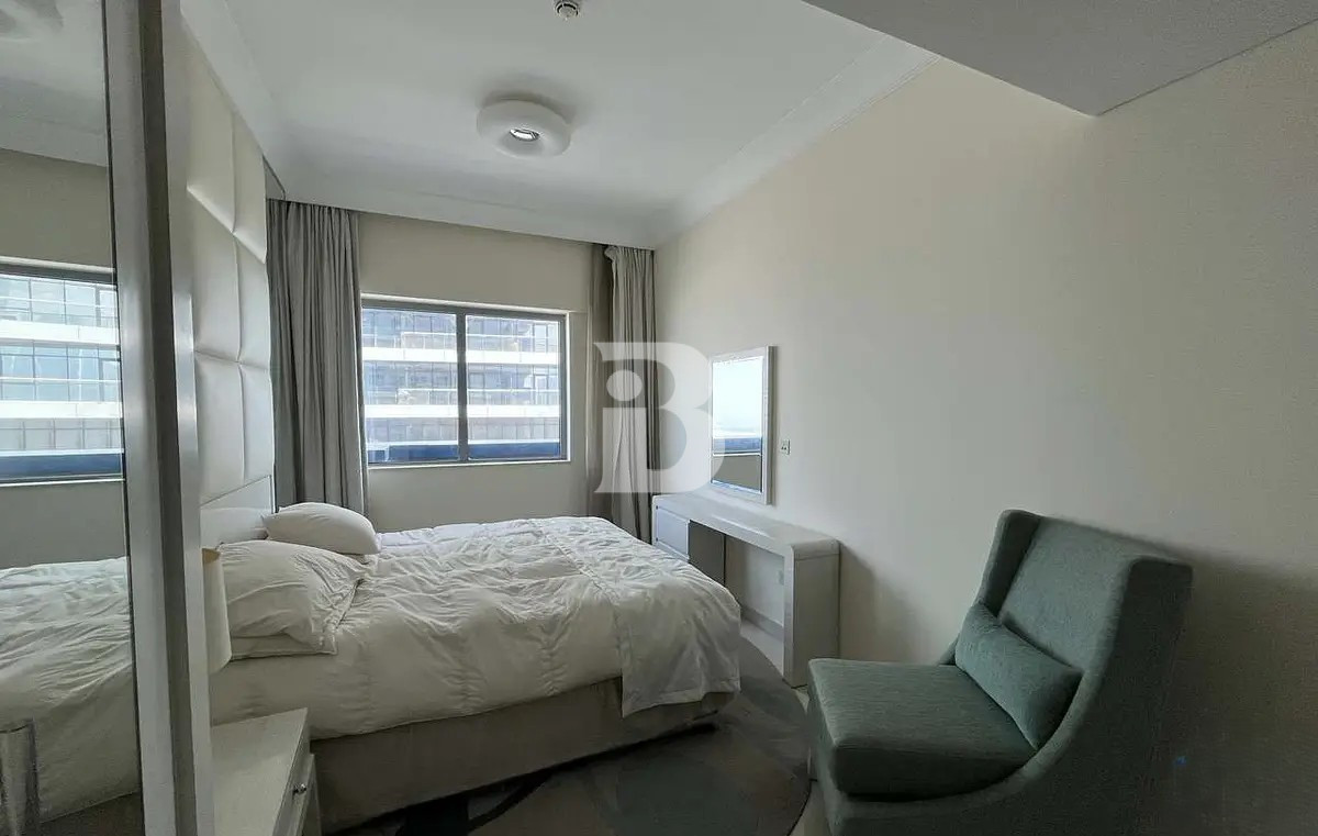 BIG LAYOUT | VACANT | FURNISHED | NO AGENTS