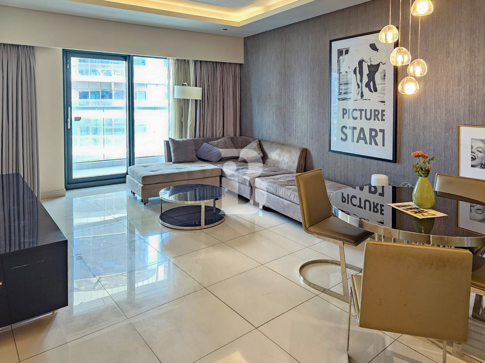 HIGHT FLOOR | READDY TO MOVE | FULLY FURNISHED