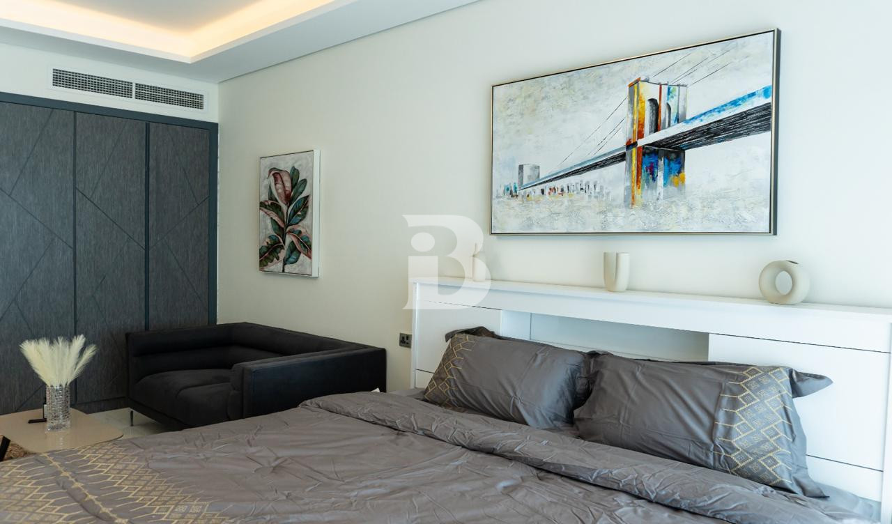 COZY STUDIO | POOL ACCESS | READY NOW