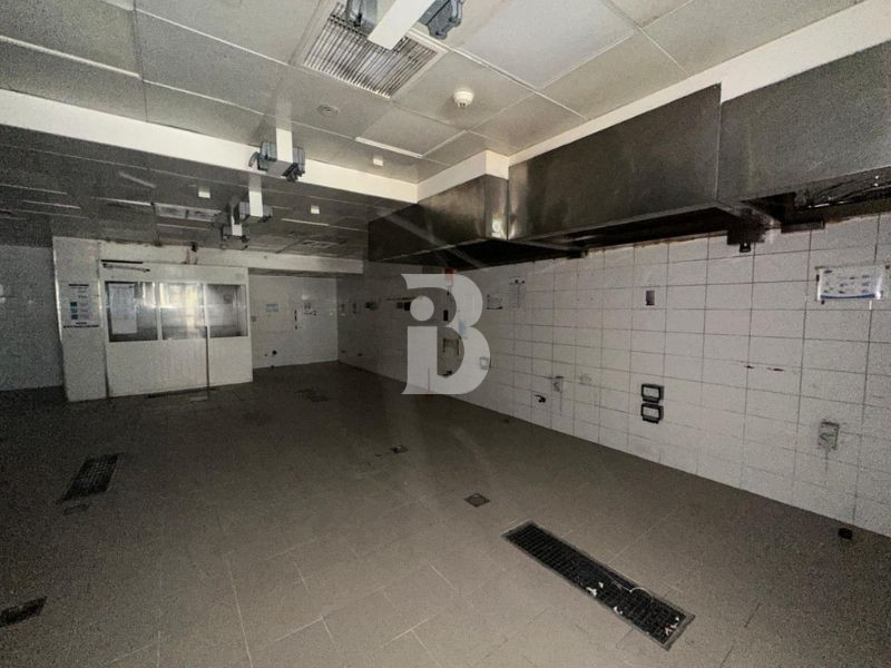EXCLUSIVE | RARE RETAIL | MAIN ROAD FACING