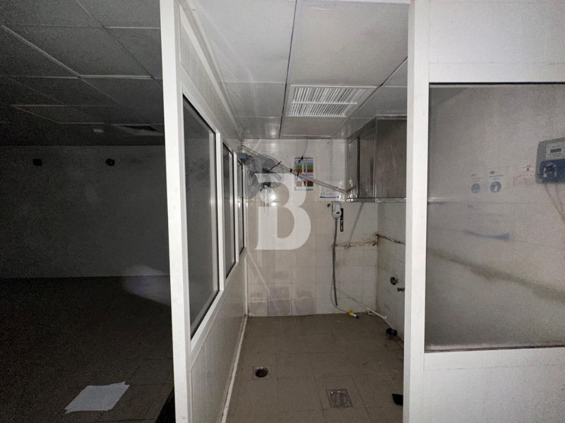 EXCLUSIVE | RARE RETAIL | MAIN ROAD FACING