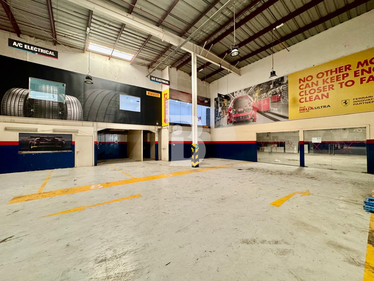 HUGE PREMIUM GARAGE | NEGOTIABLE | STAND-ALONE