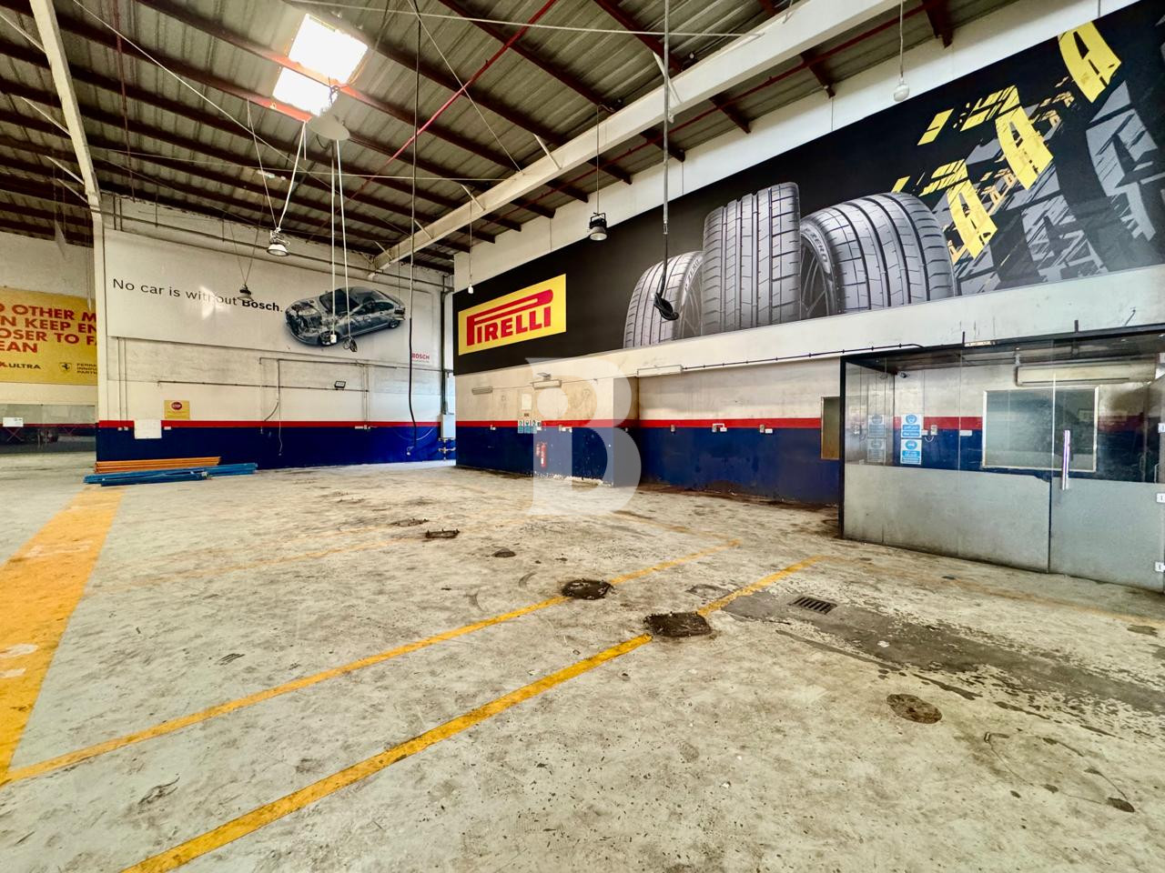 PREMIUM GARAGE | PRIME LOCATION | GRADE A