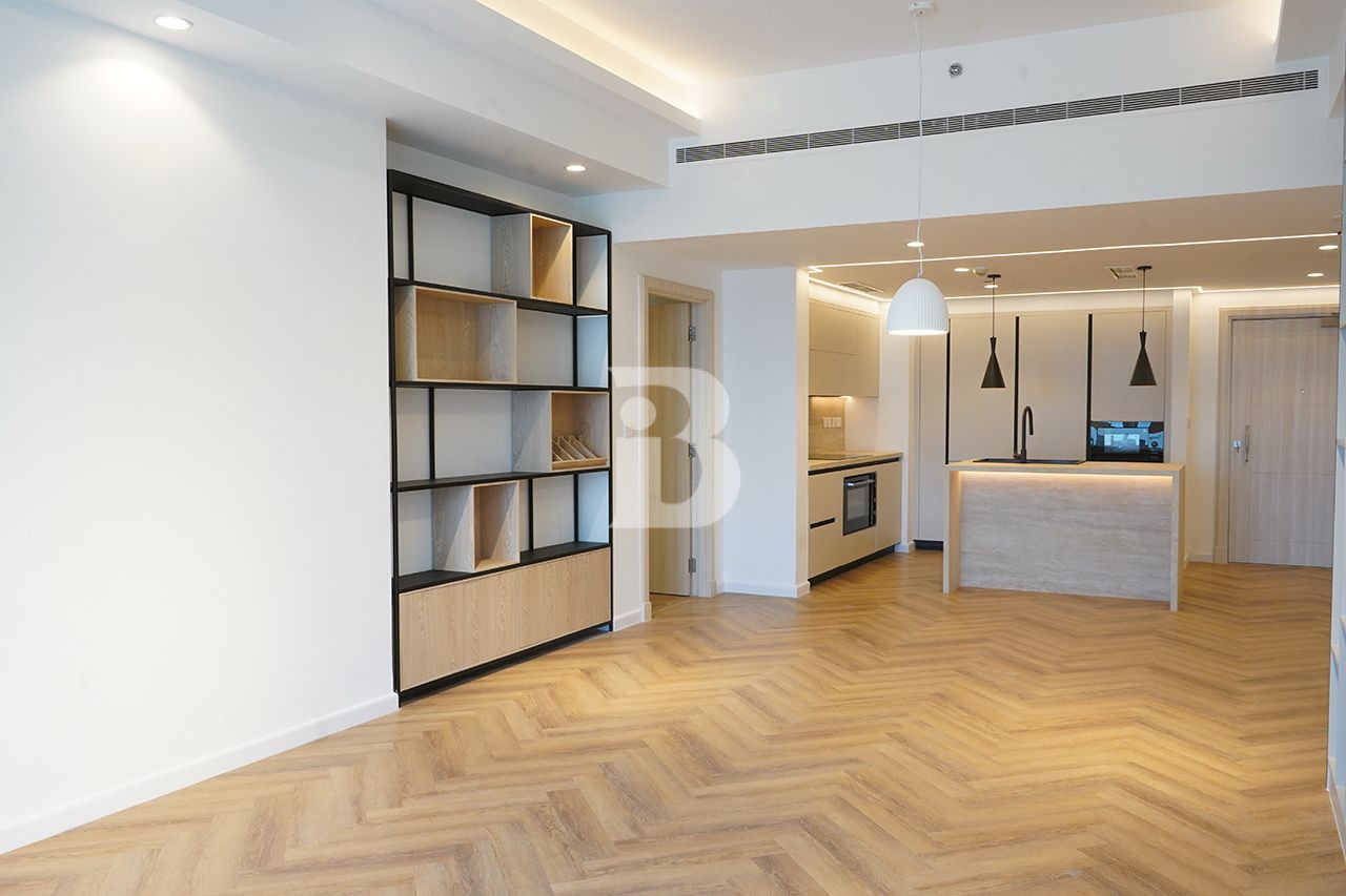 2BHK + MAID | RENOVATED | ATLANTIS VIEW