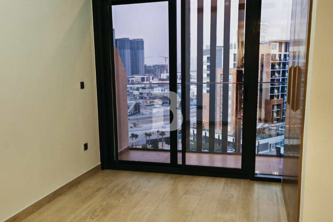 UNFURNISHED | MODERN STUDIO | NO AGENTS