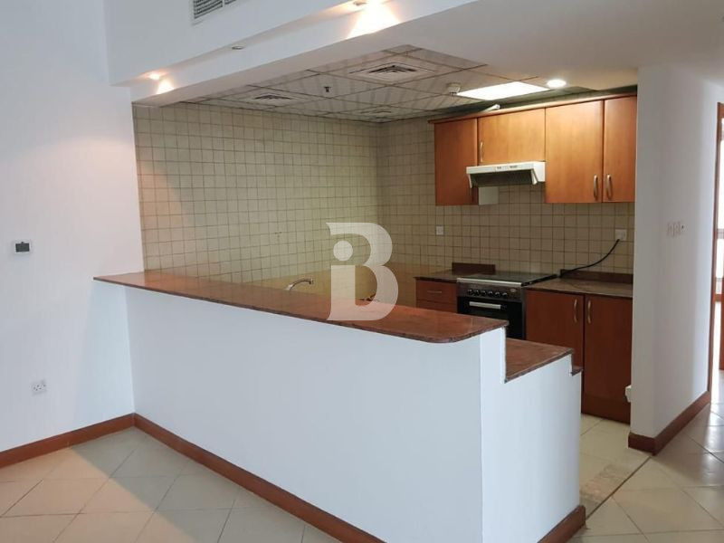 Exceptional 2 BHK | Marina View | Free Chiller