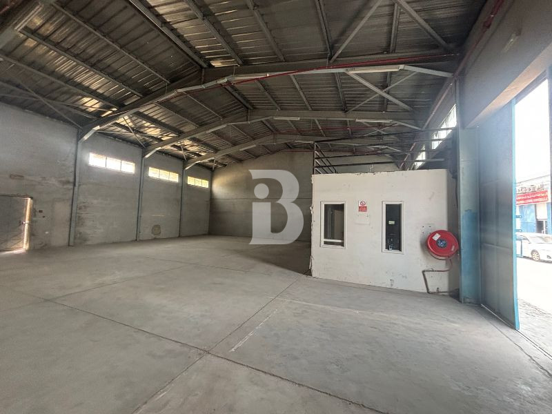 Spacious Warehouse |Easy Access | Vacant
