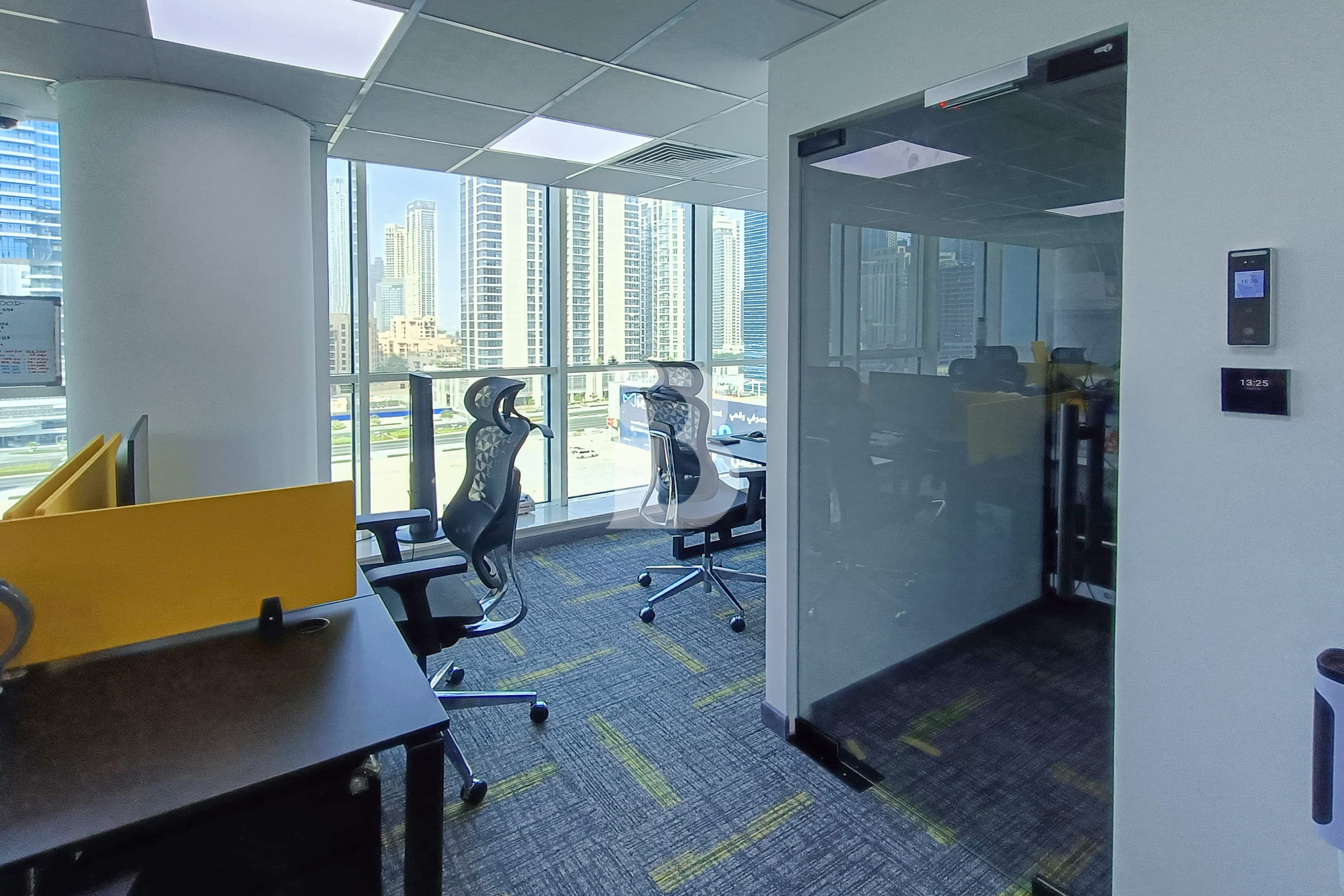 Canal View | Easy Access | Vacant Office