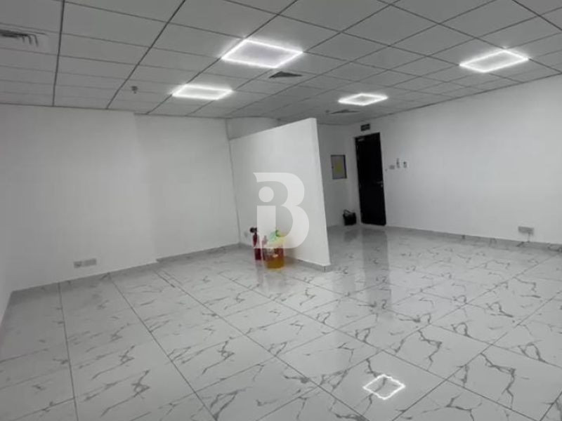Motivated Seller | Low Floor | 2 Parkings