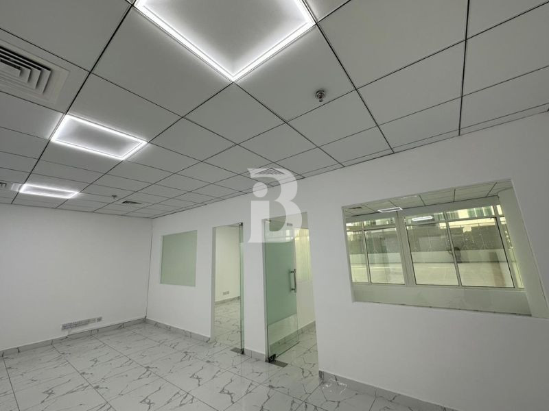 Motivated Seller | Low Floor | 2 Parkings
