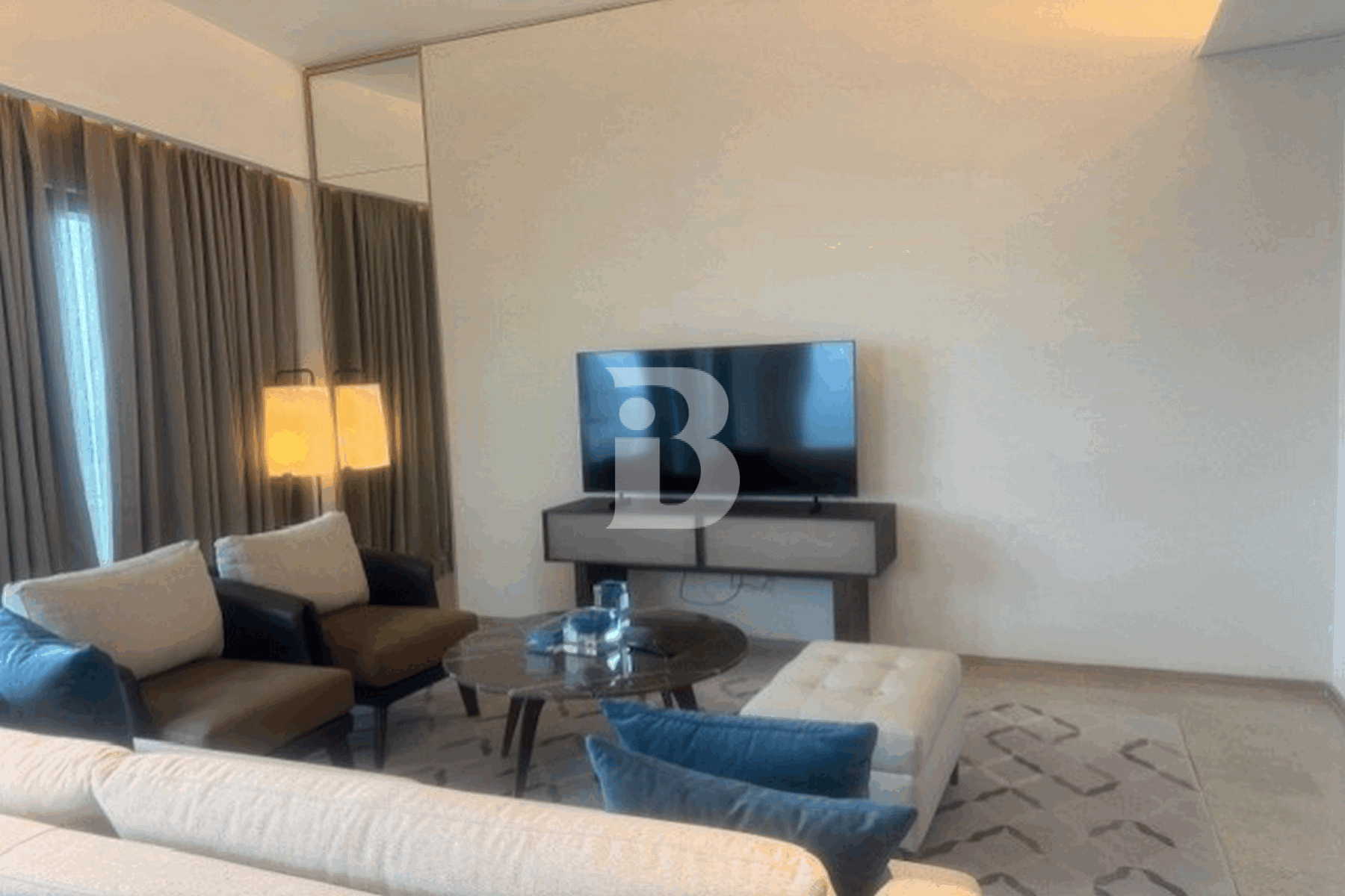 LUXURIOUS AMENITIES | HIGH FLOOR | BRIGHT LAYOUT