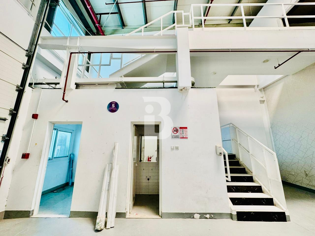 WELL MAINTAINED WAREHOUSE | G with M | 150KW