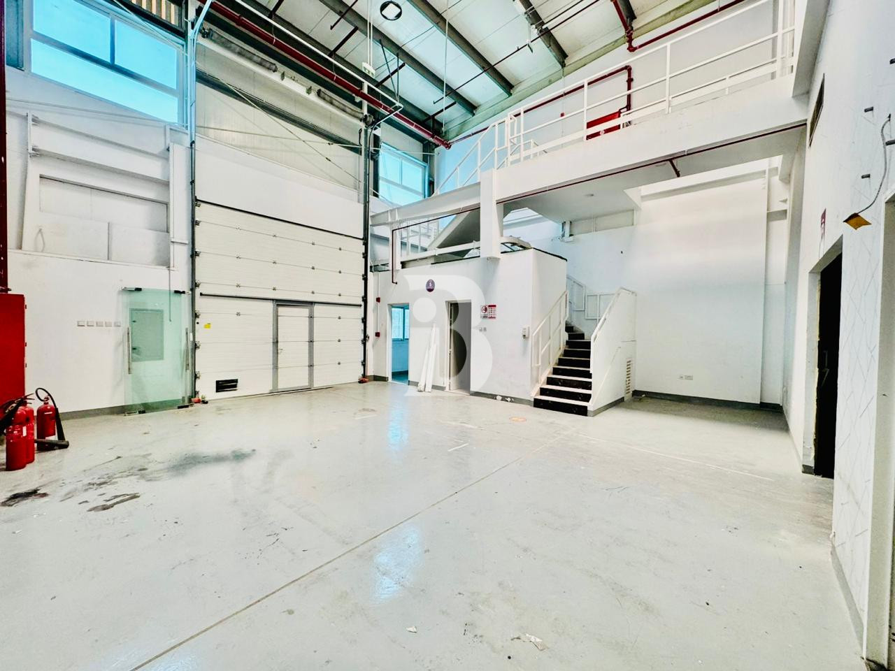 WELL MAINTAINED WAREHOUSE | G with M | 150KW