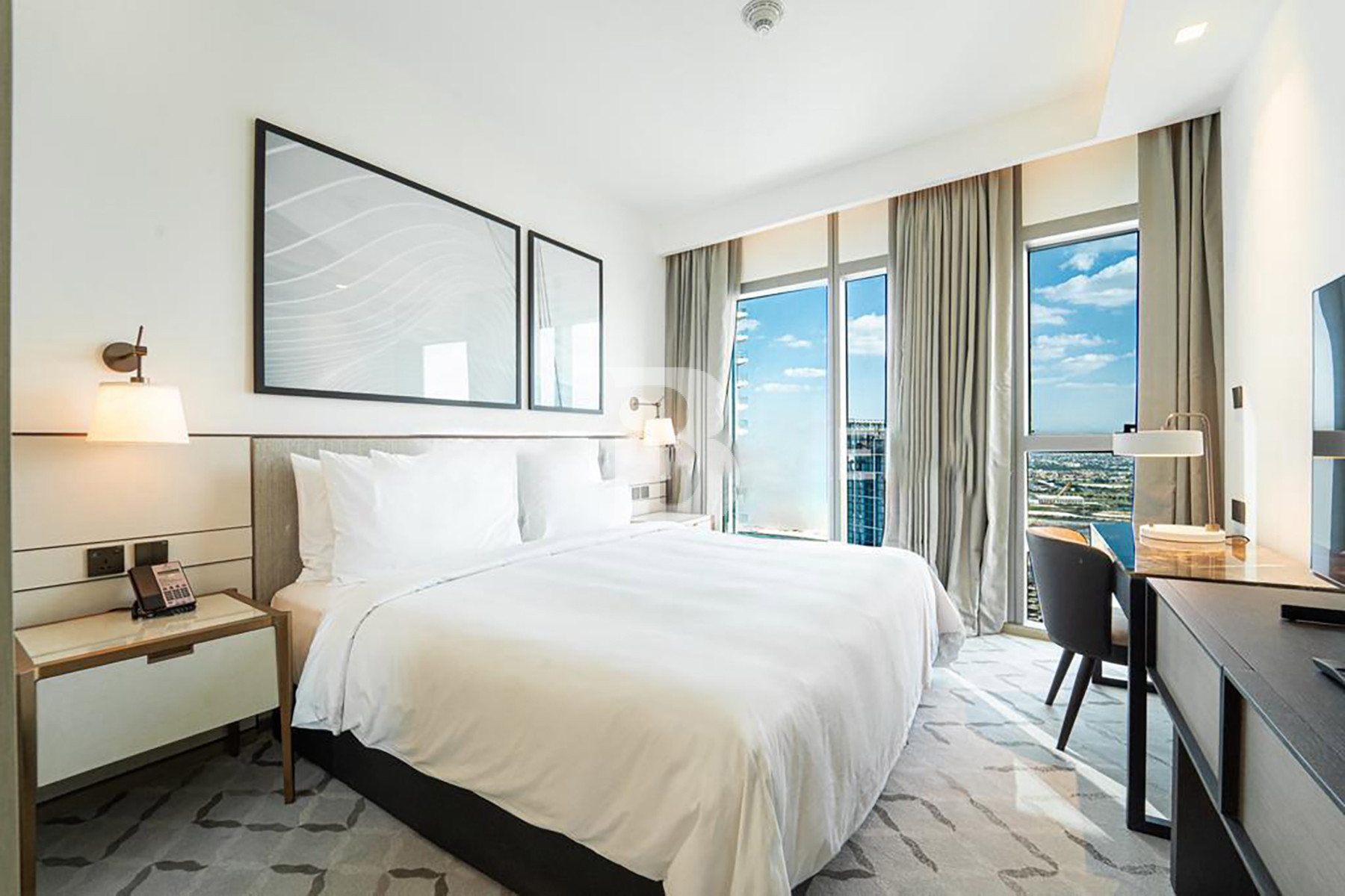 STUNNING CREEK VIEW | HIGH FLOOR | LUXURIOUS