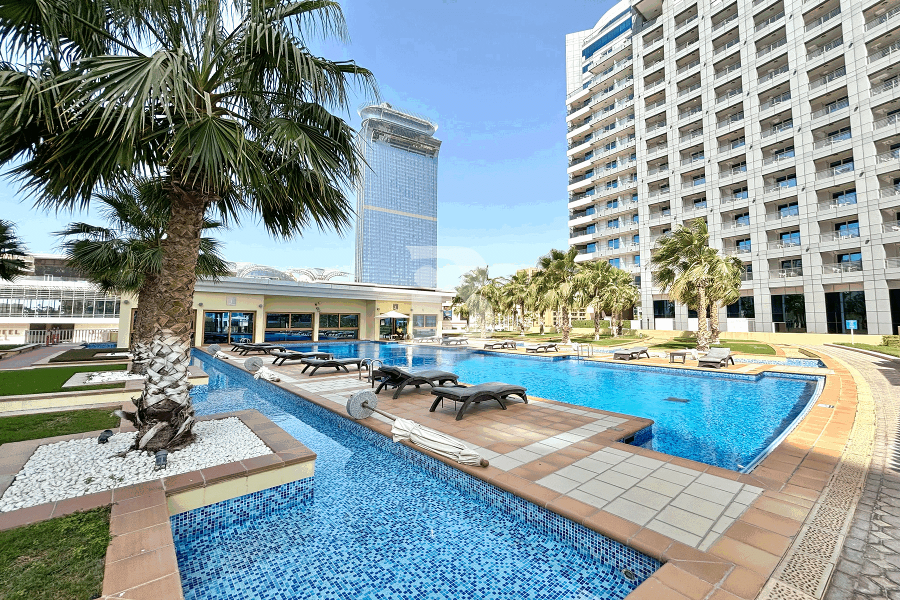 SUNSET VIEW | FURNISHED UNIT | HIGH FLOOR