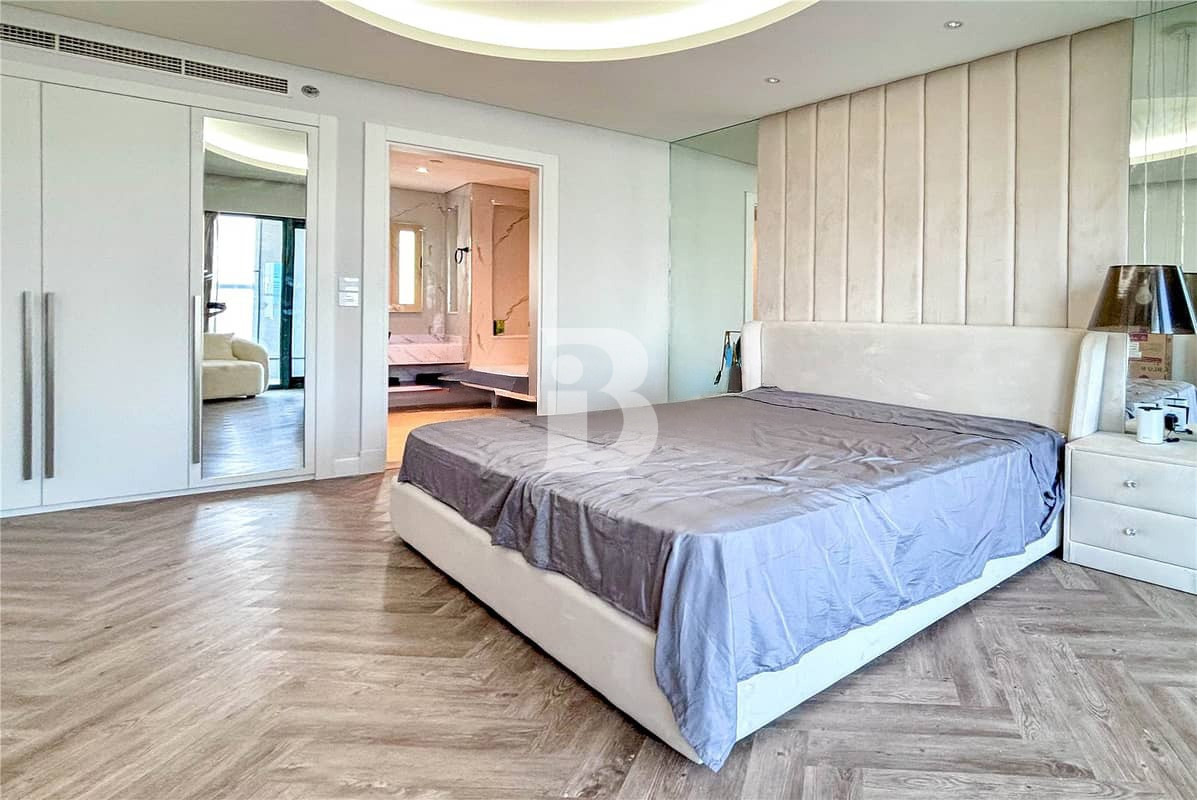 UPGRADED I FURNISHED UNIT I GREAT INVESTMENT