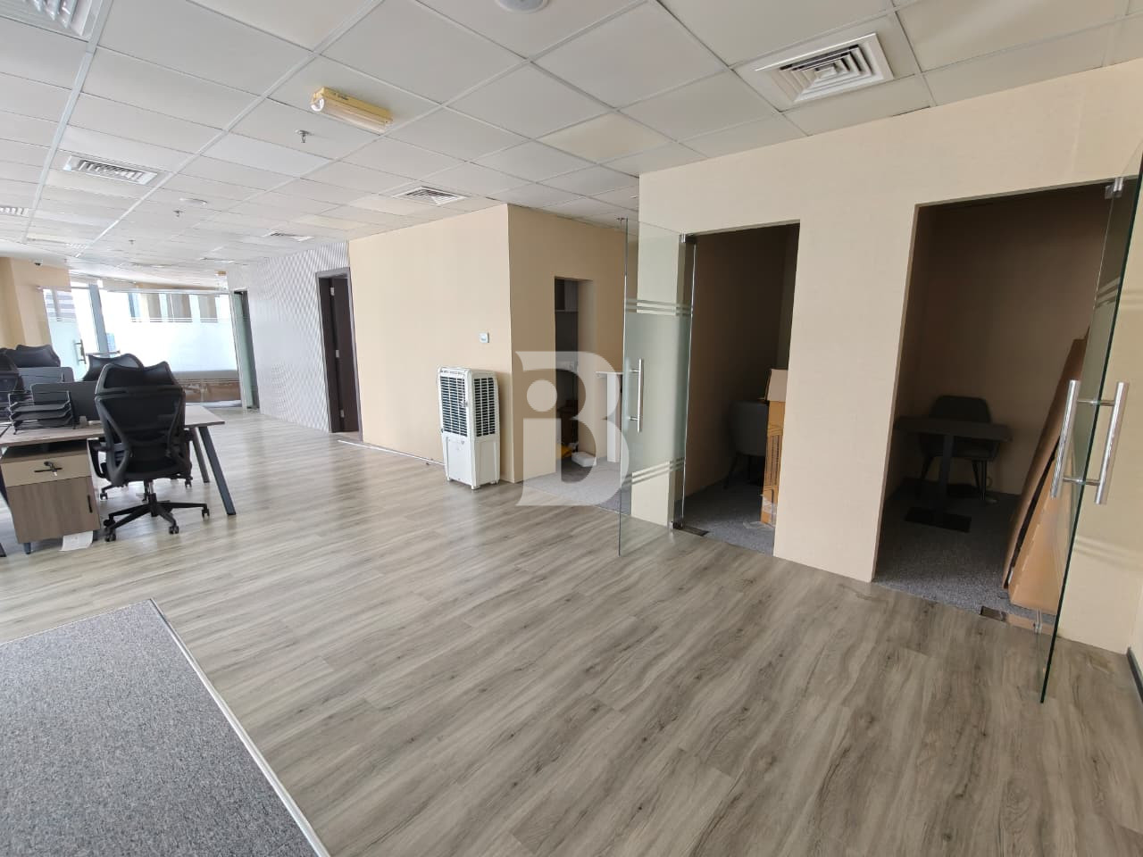 PREMIUM BUILD | FITTED AND PARTITIONED | MODERN