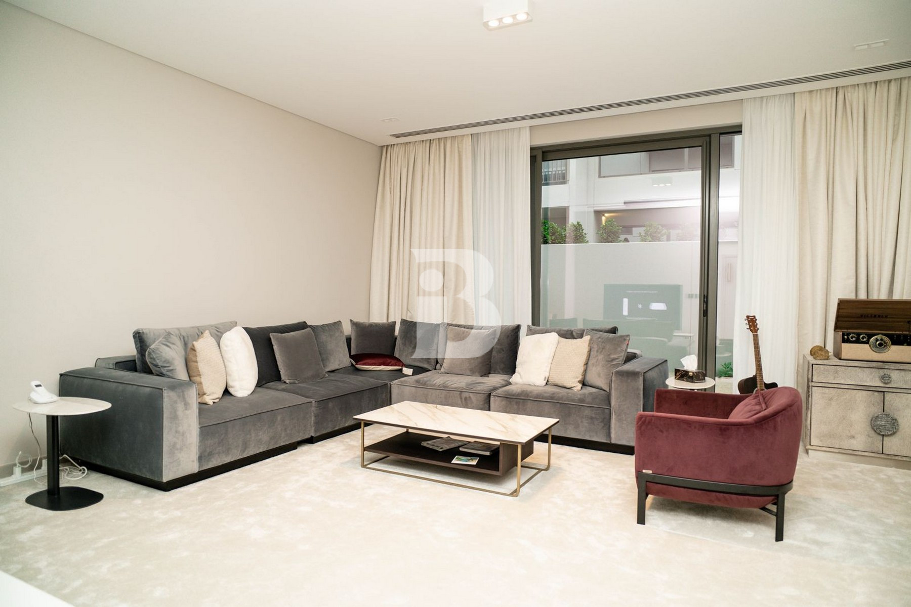 4bed | Corner Unit | Fully Furnished | Vacant