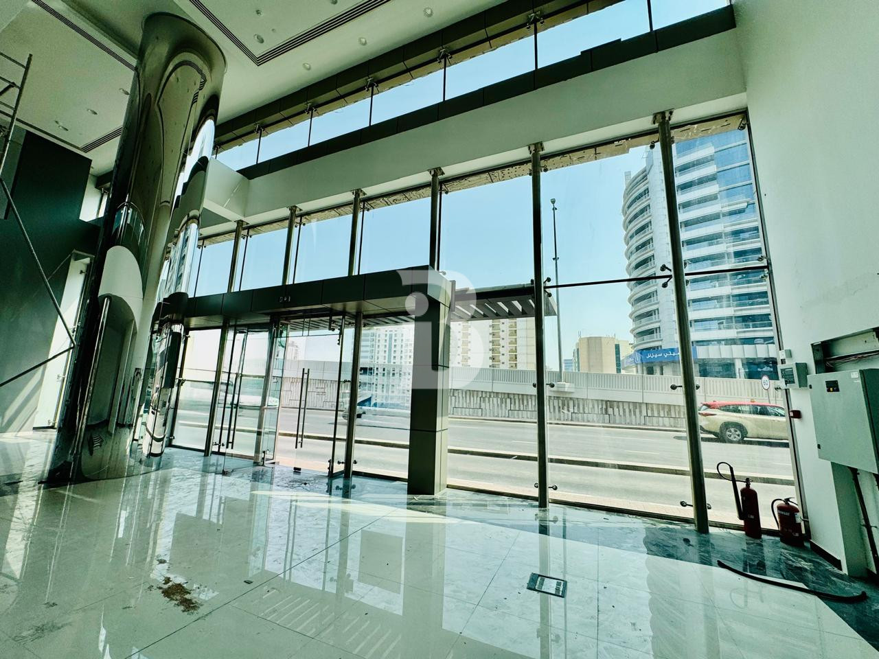 Showroom | Main Road Facing | Good Visibility