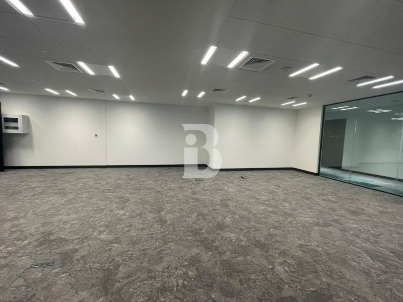 High Floor | Premium Office | 10 parking's