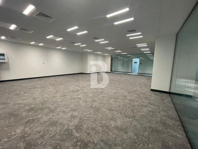 High Floor | Premium Office | 10 parking's