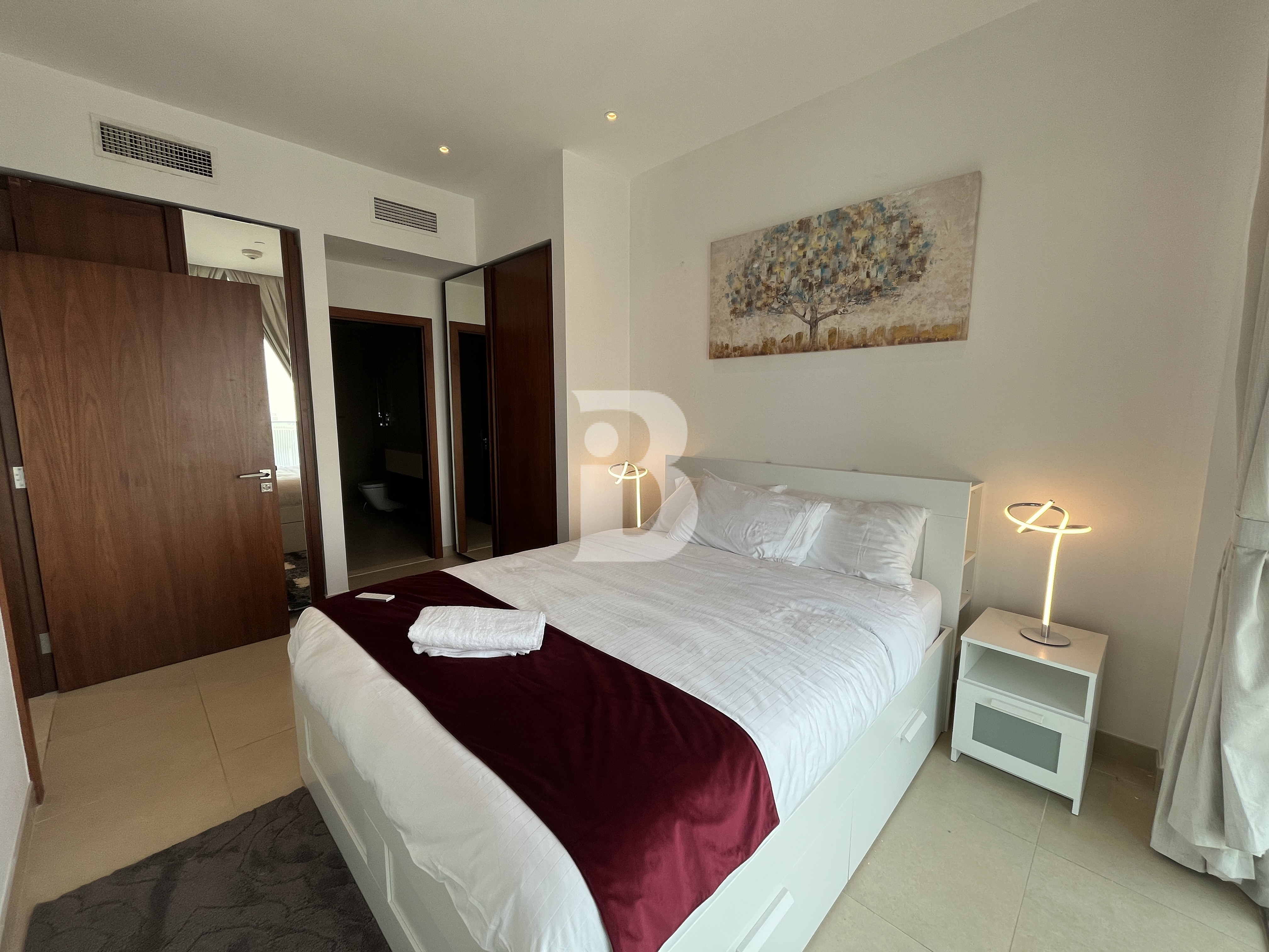 FULLY FURNISHED I SEA VIEW ! SPACIOUS