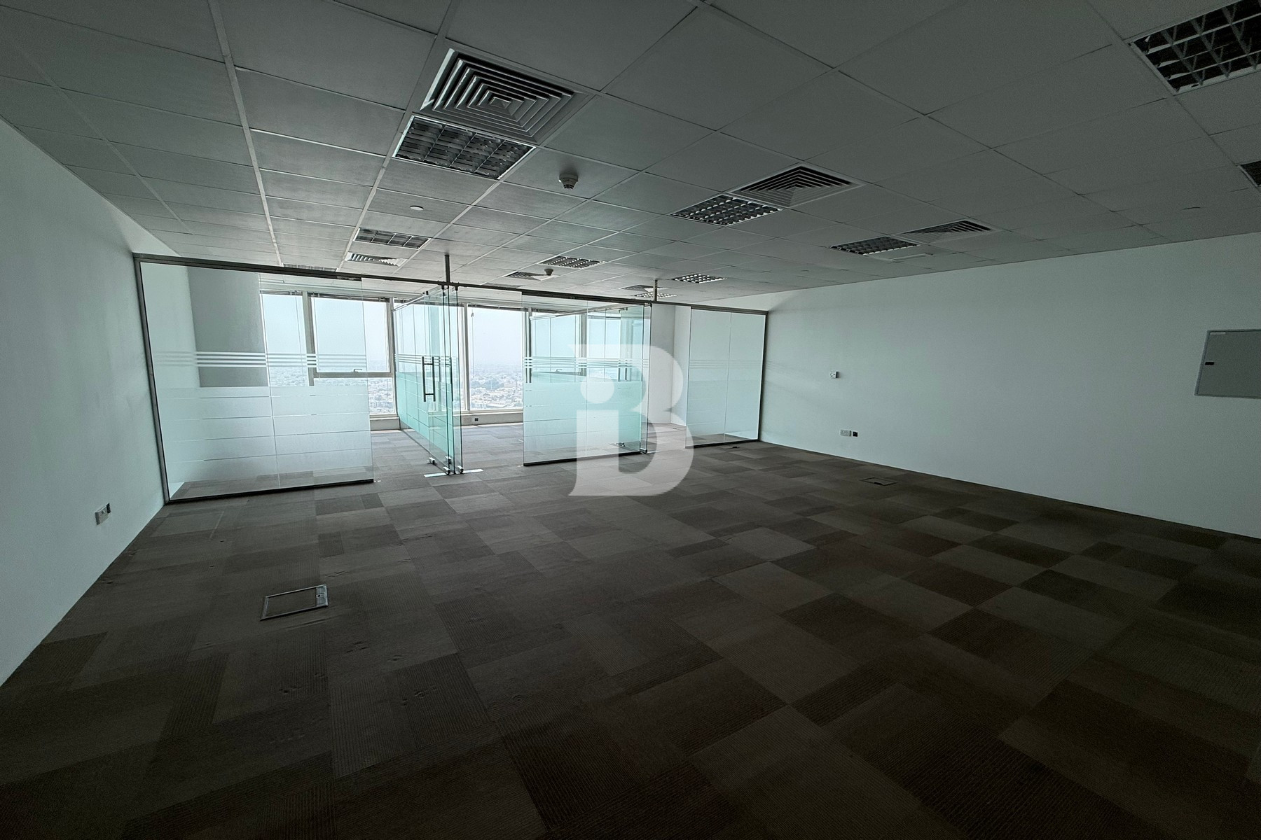 STABLES VIEW | HIGH FLOOR | LESS TRAFFIC