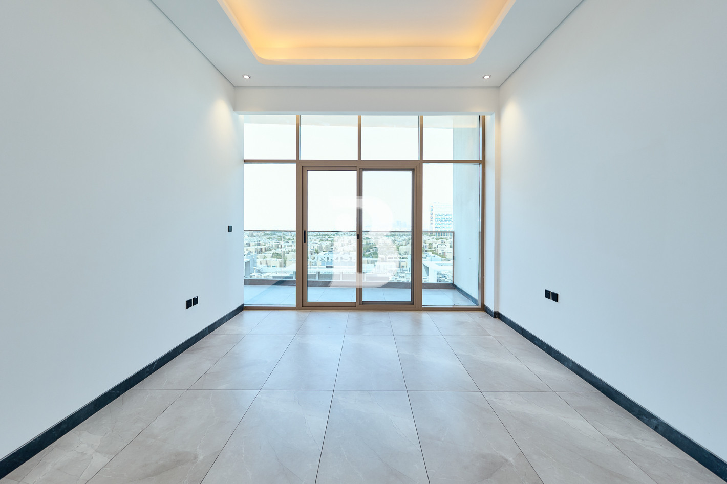 | BRAND NEW |READY TO MOVE| SPACIOUS |VACANT