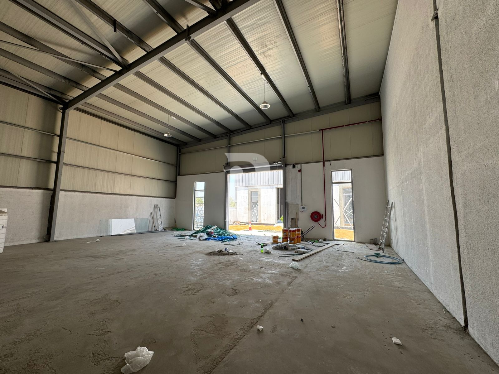 ENTIRE COMPOUND | CLOSE TO SZR | 7 MTRS HEIGHT