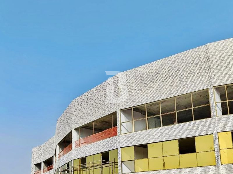 COMMERCIAL BUILDING |BRAND NEW OFFICES AND RETAILS