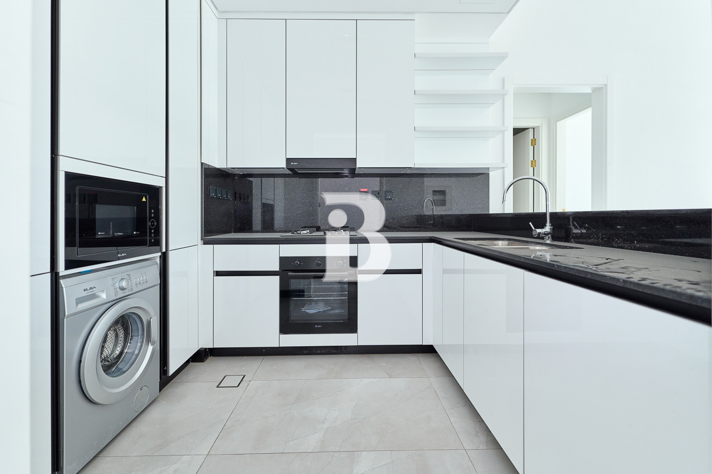 | BRAND NEW |READY TO MOVE| SPACIOUS |VACANT