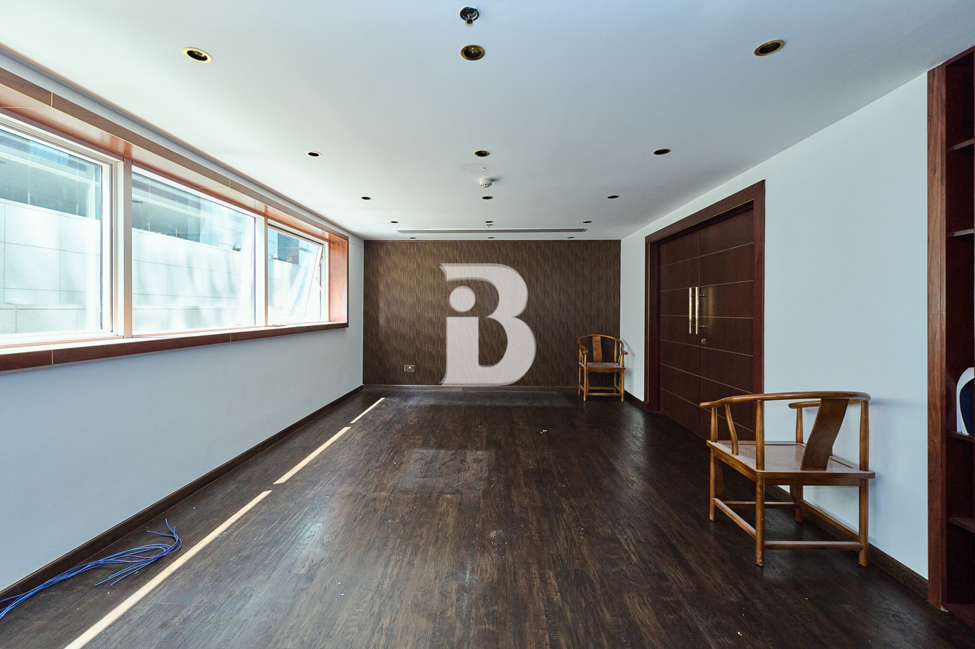 Rare Unit | 5 star Property | Near Metro