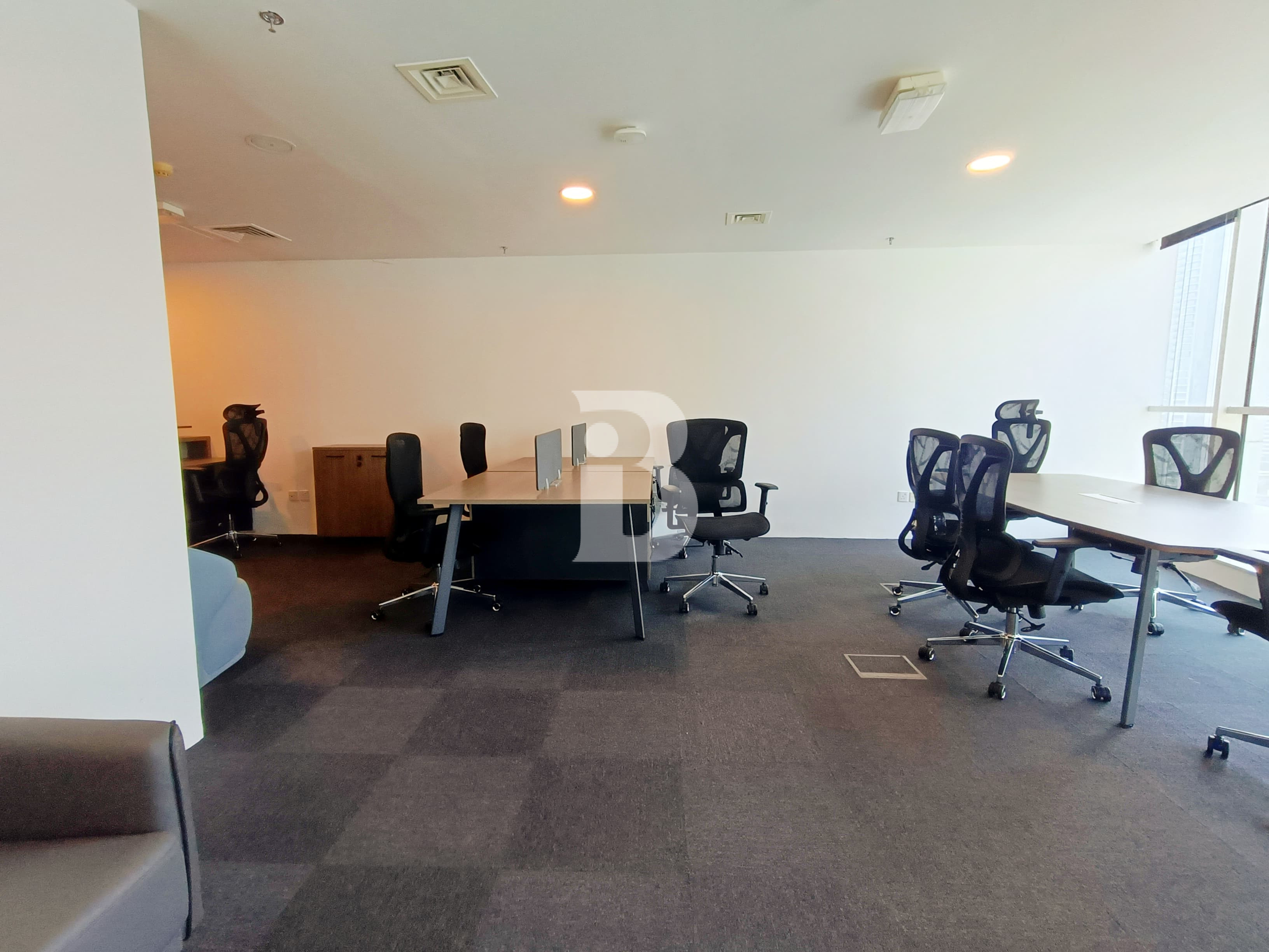 Easy Access | Low Traffic | Vacant Office