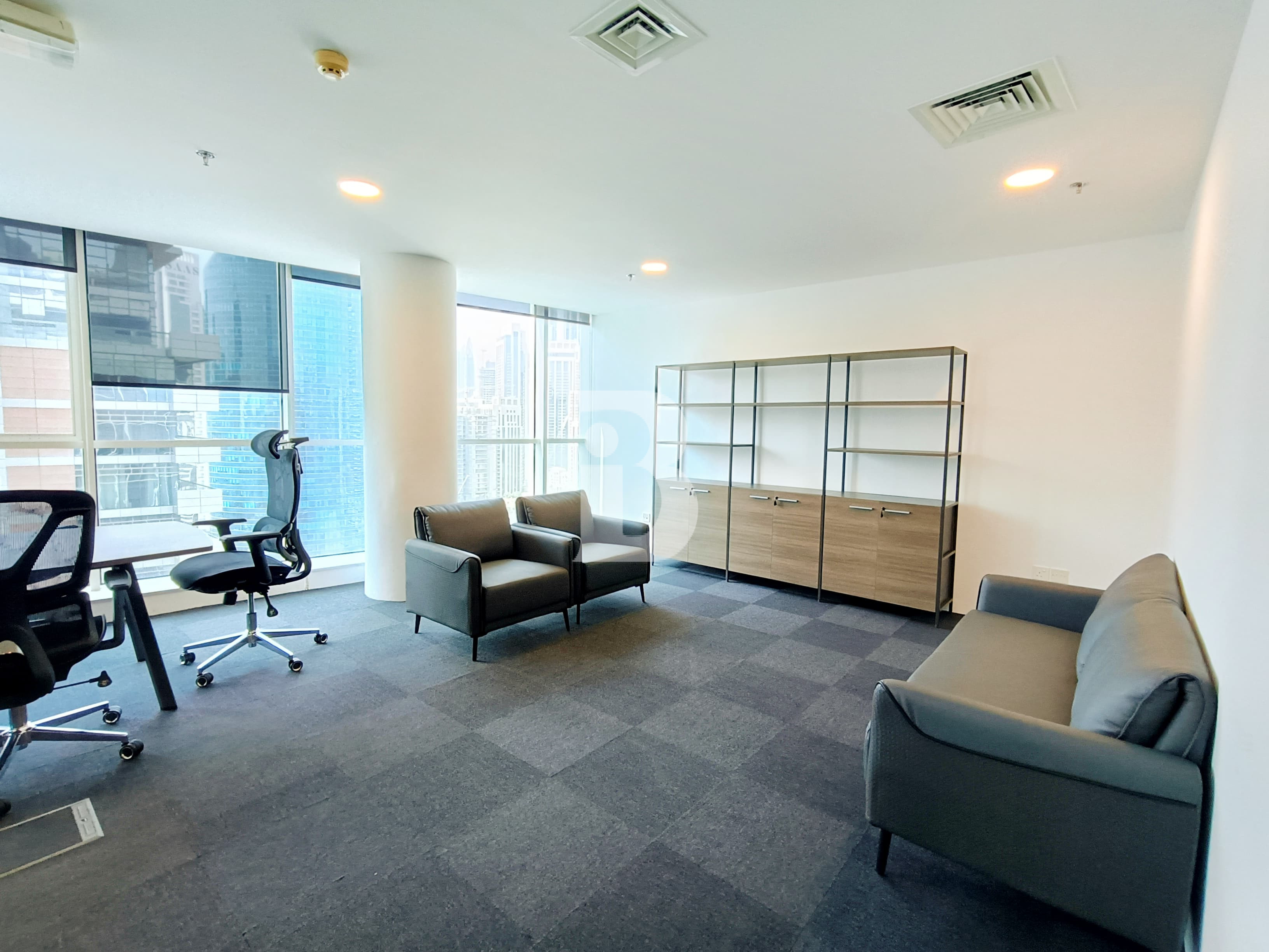 Easy Access | Low Traffic | Vacant Office