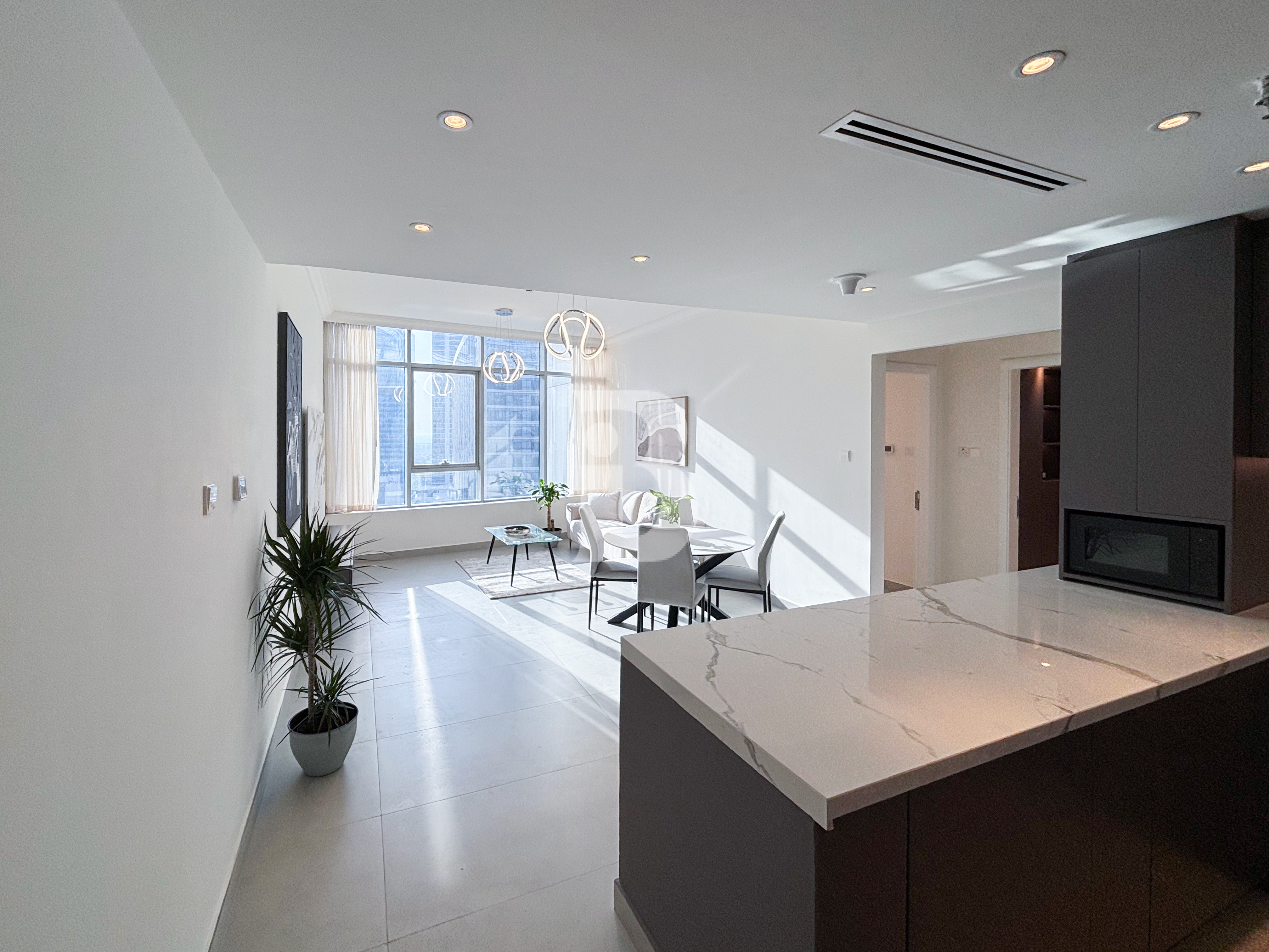 FULLY RENOVATED | VACANT | FULLY FURNISHED