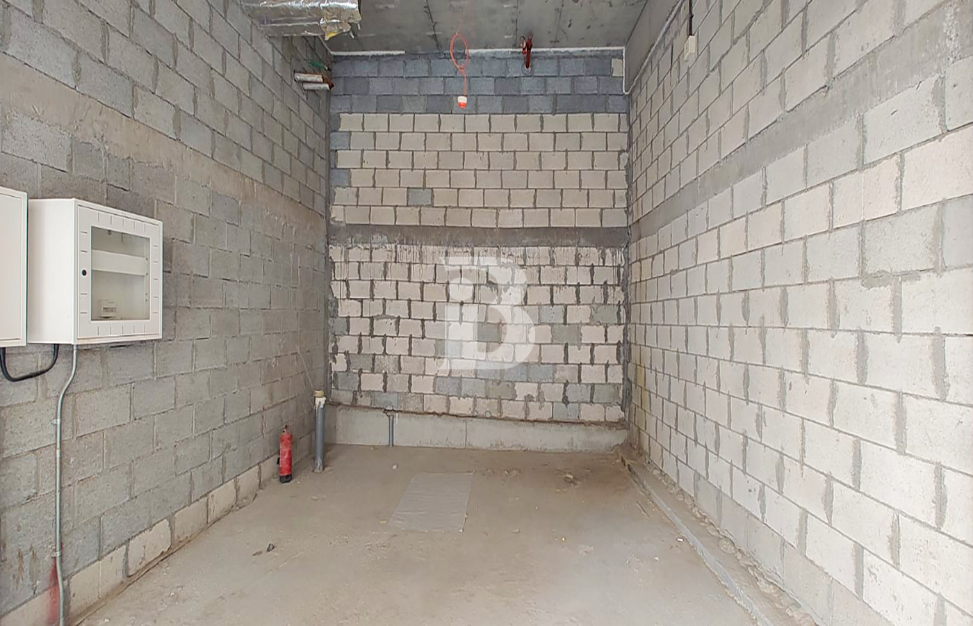HOT DEAL | ROAD FACING | BEST INVESTMENT