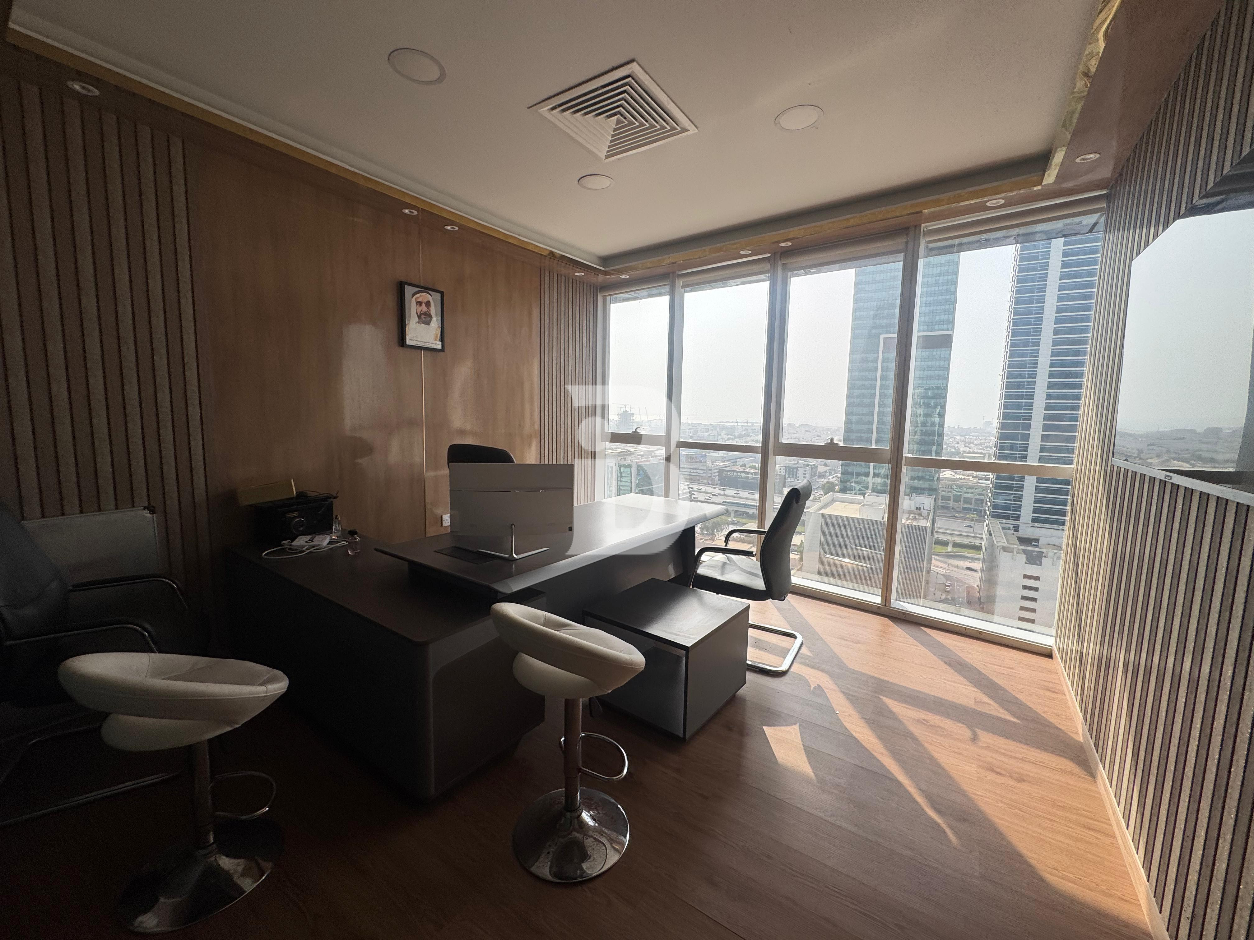 Upgraded Unit | Near Metro | Beautiful Layout