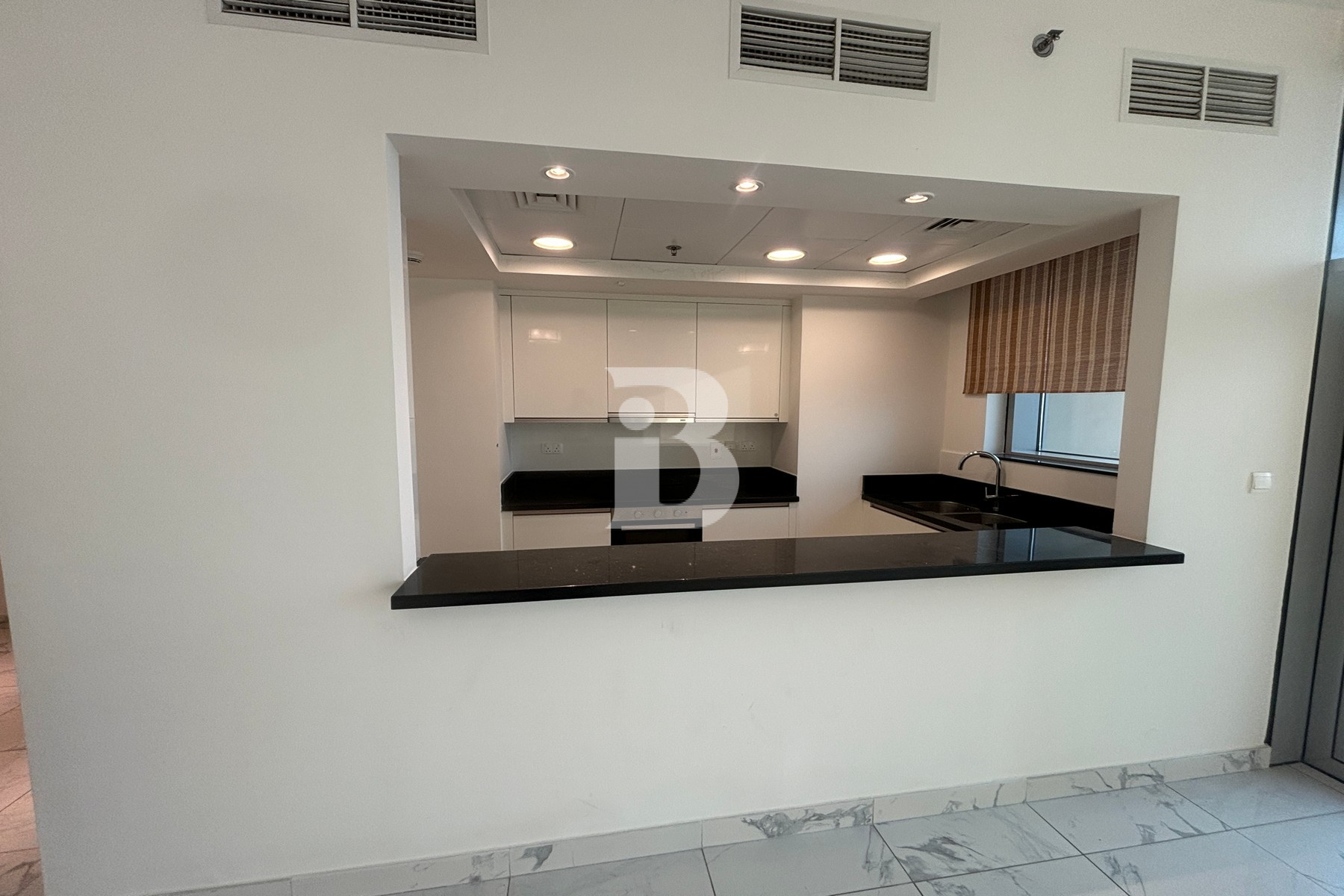 ON HIGH FLOOR | 3BR+MAID | PRIME LOCATION