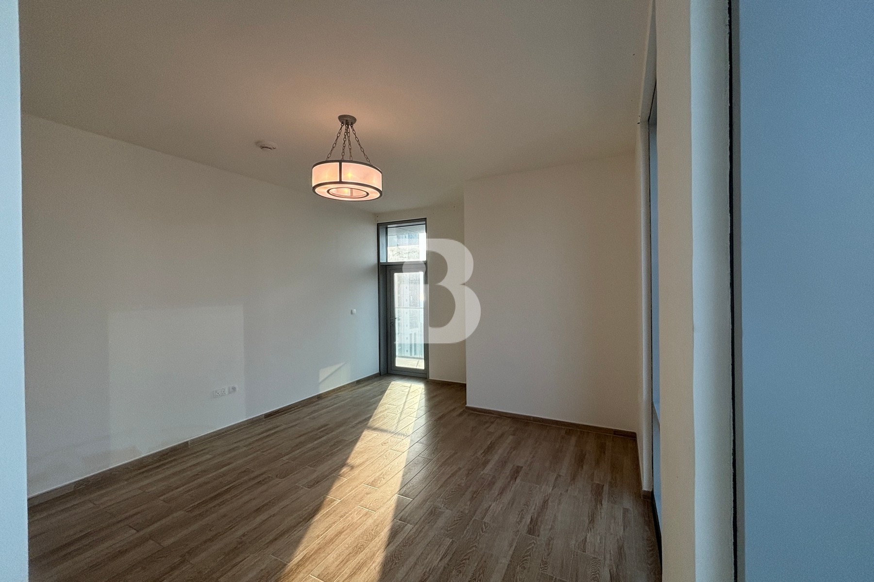 ON HIGH FLOOR | 3BR+MAID | PRIME LOCATION