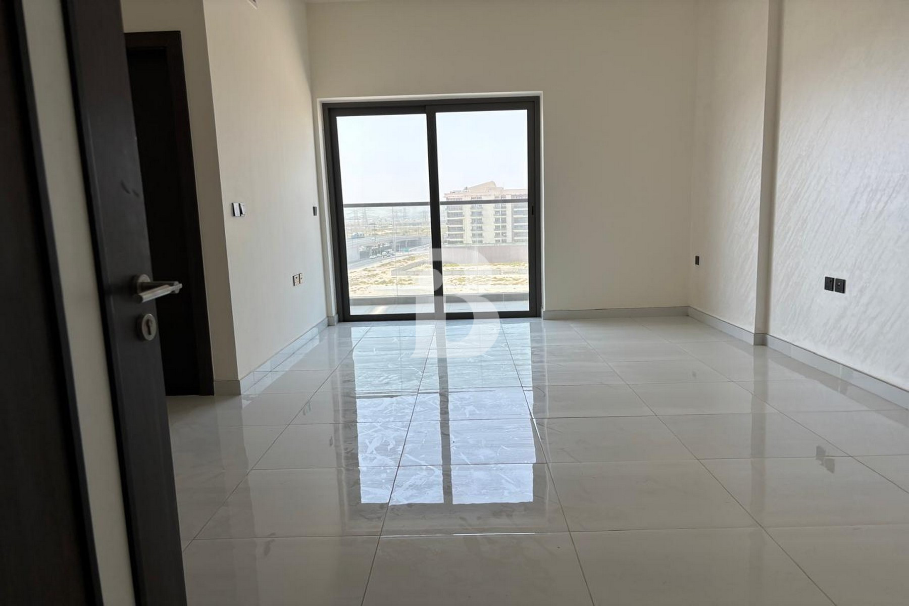 Vacant Studio | Kitchen Equipped | Road  View