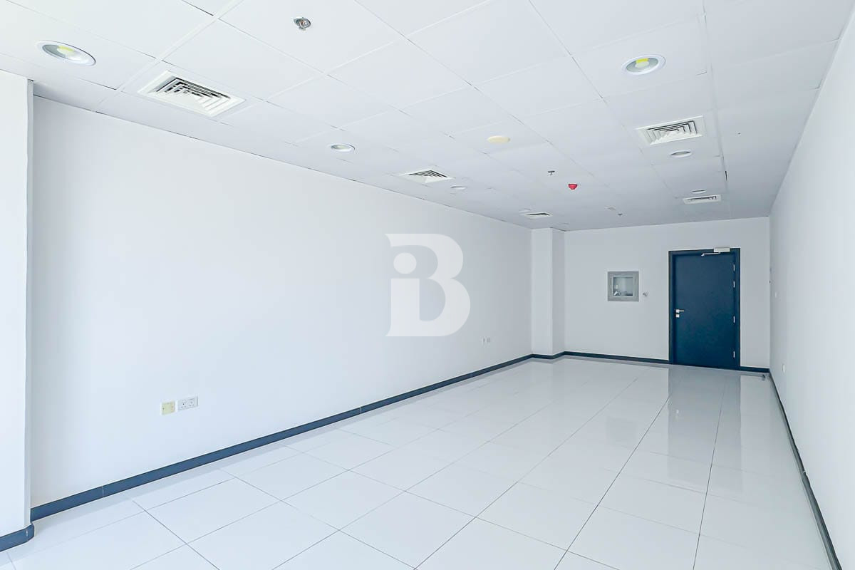 Exclusive | Vastu | Fitted Open space