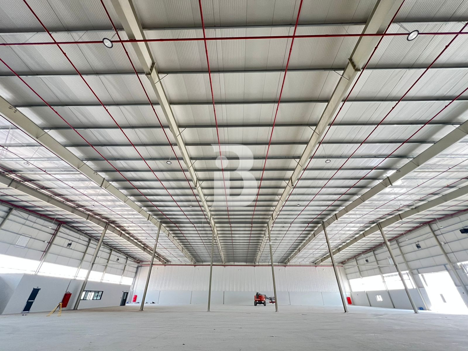 4000 KW 151,790 Sqft Brand New Warehouse in DIC