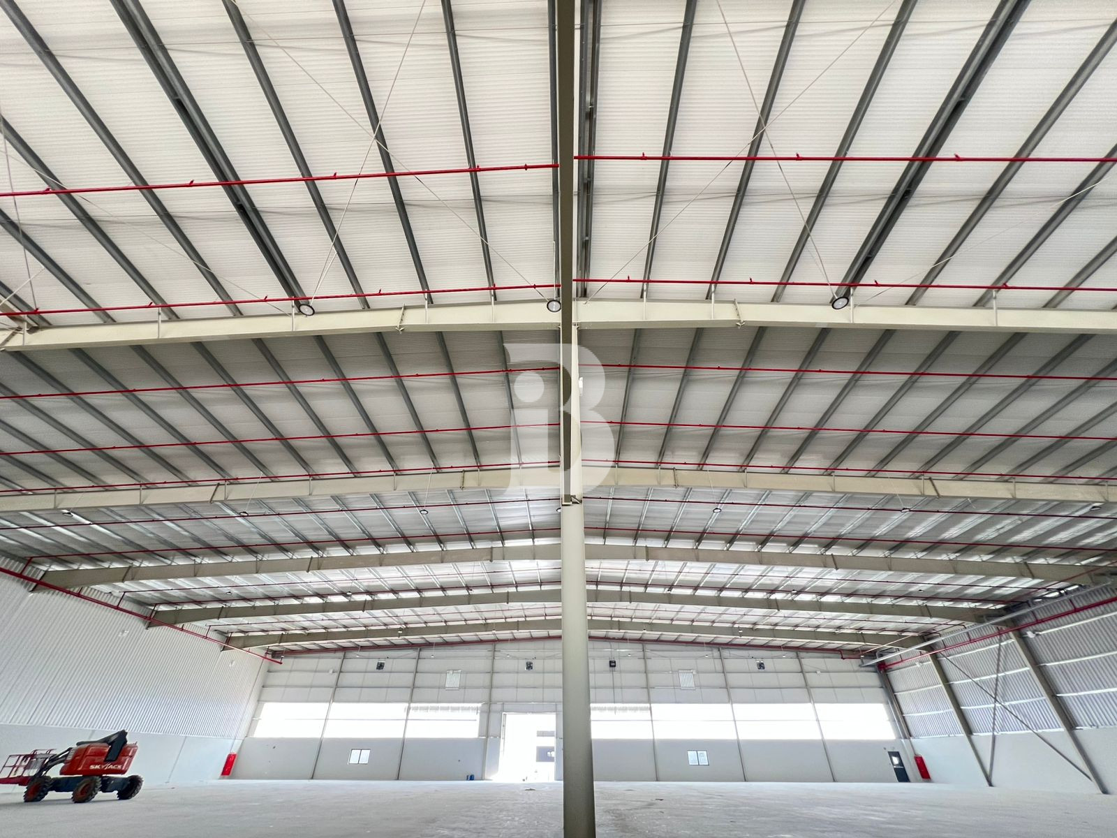 3000 KW 112850 Sqft Brand New Warehouse in DIC