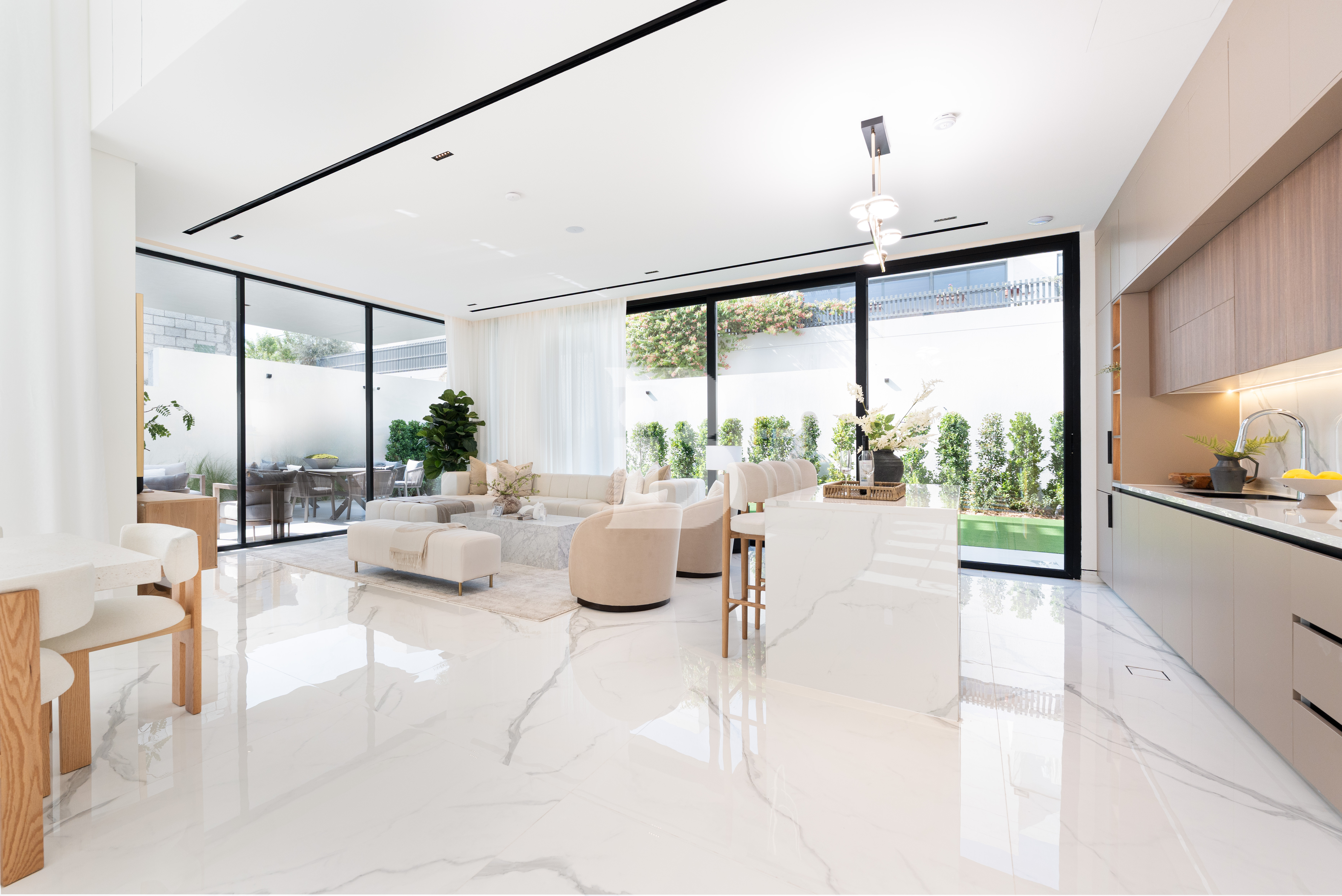 Ultra-Luxury 5BR Villa with Pool and Lift