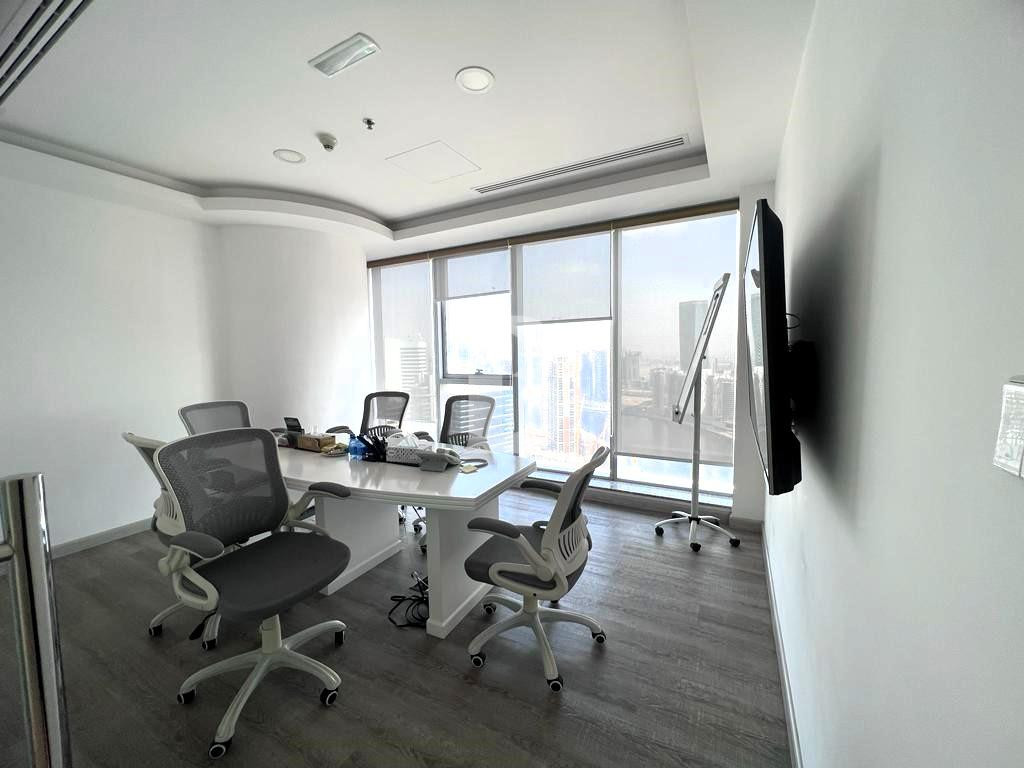 FULLY FITTED OFFICE | HIGH FLOOR | CANAL VIEW