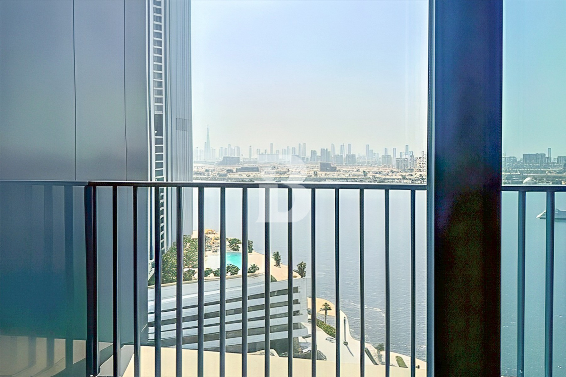 BURJ CREEK VIEW | LUXURY | HIGH FLOOR | VOT