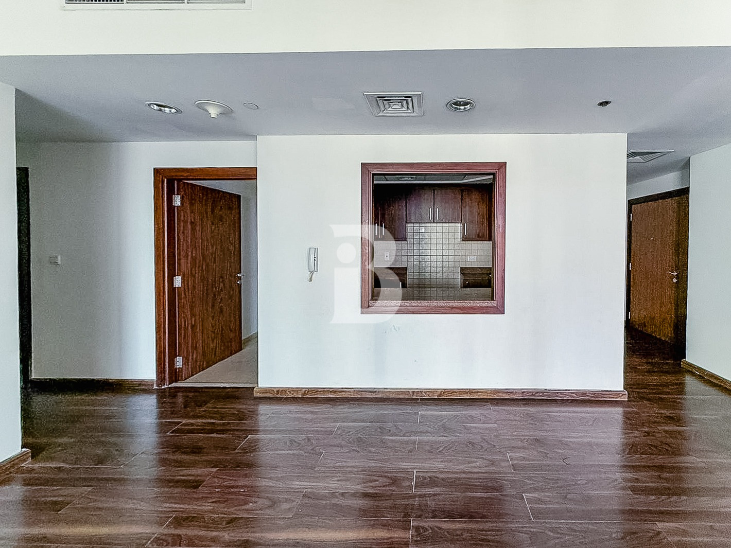 THREE BEDROOM | MAIDSROOM | URGENTLY FOR RENT