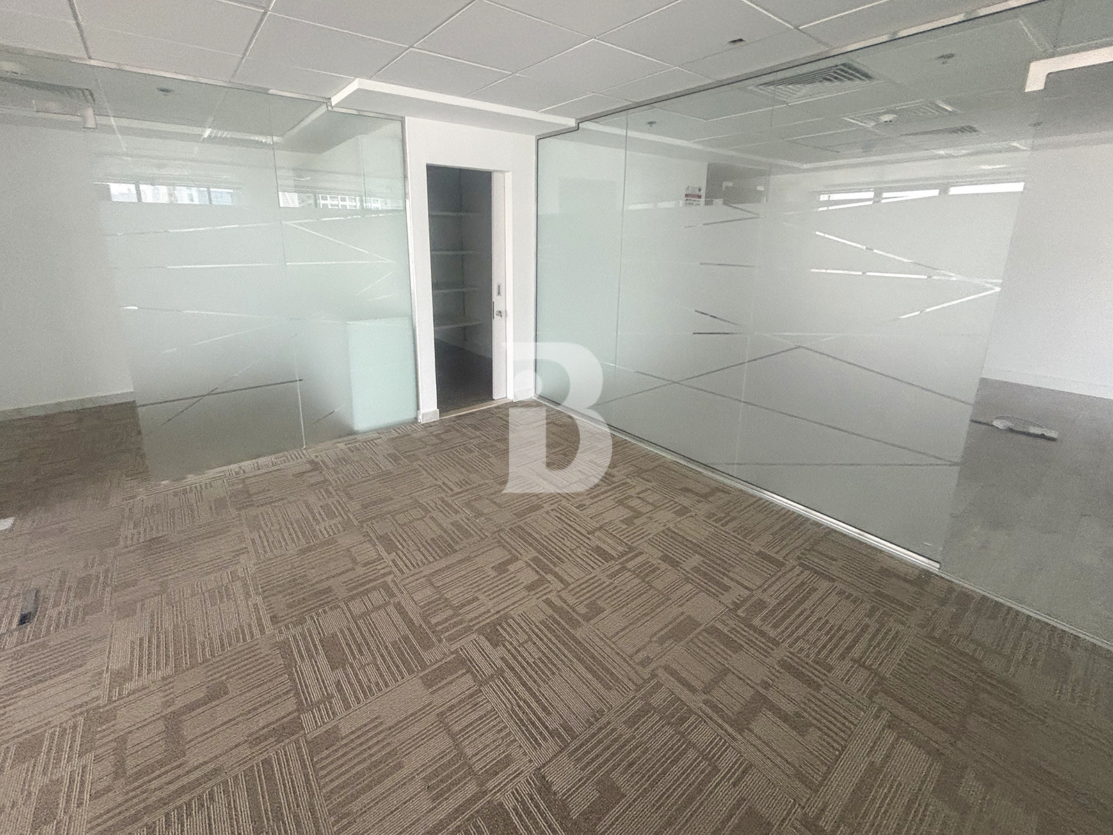 Near Metro | Fully Fitted | Vacant